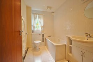 bathroom- click for photo gallery